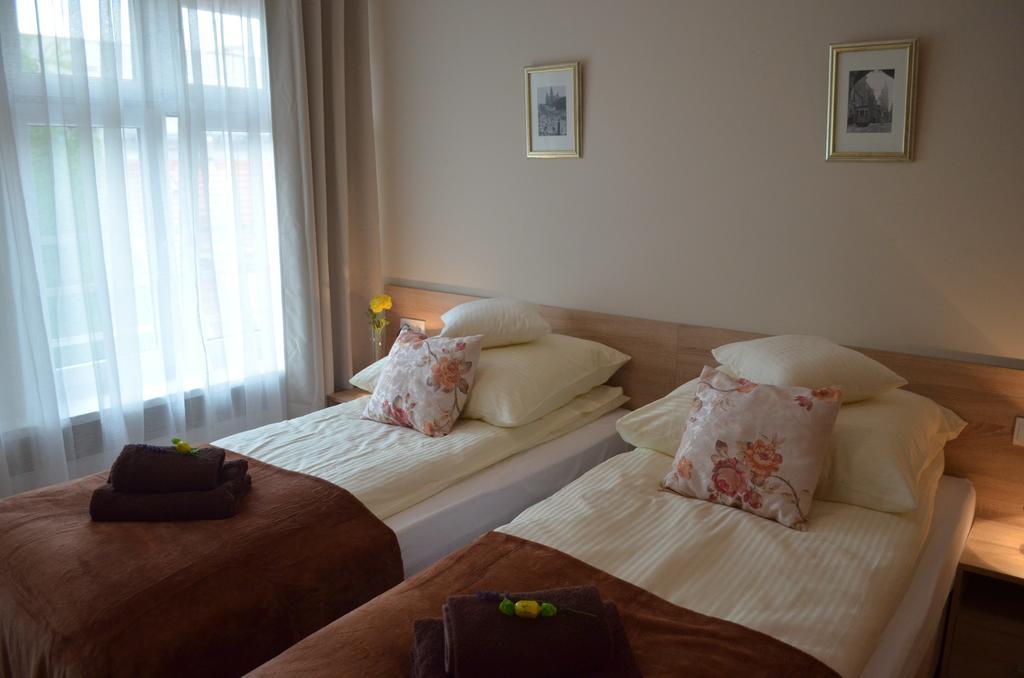 Royal Route 29 Comfort Rooms Cracovia Esterno foto