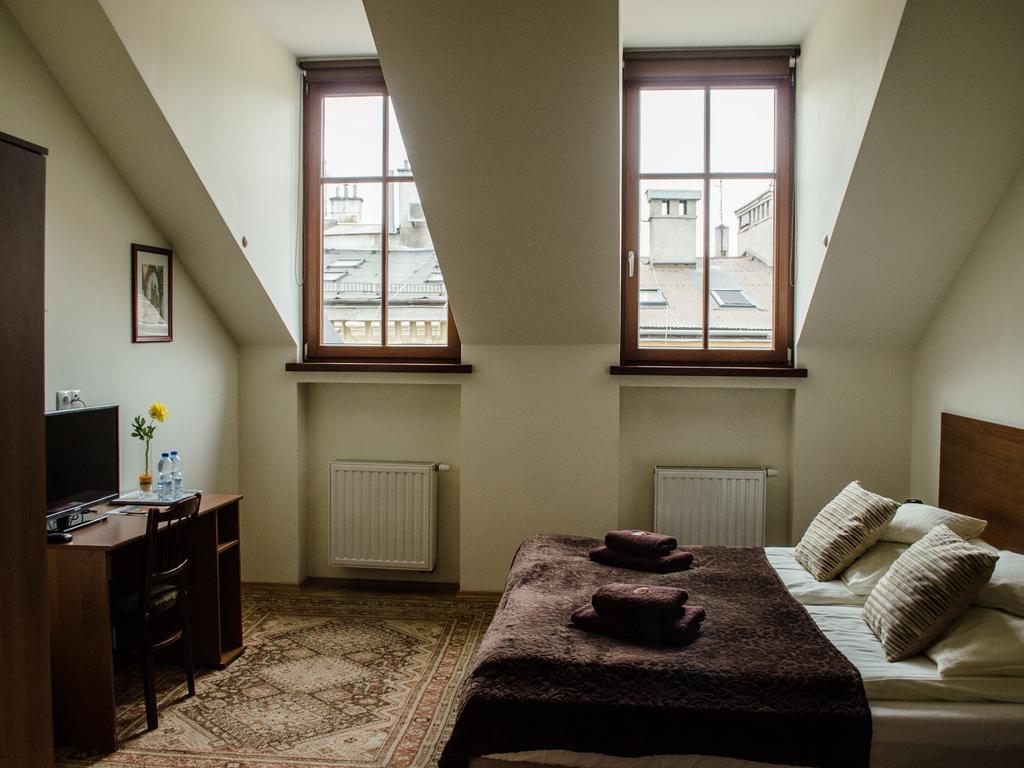 Royal Route 29 Comfort Rooms Cracovia Esterno foto