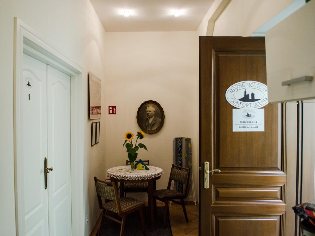 Royal Route 29 Comfort Rooms Cracovia Esterno foto